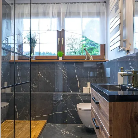 Family House Rosa Willa *